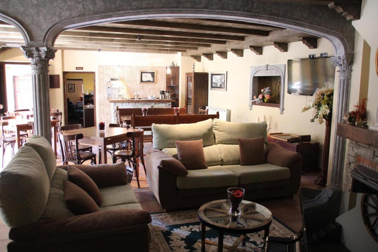 Hotel Rural Monasterio De Ara Mada Santa Colomba de las Arrimadas Extérieur photo