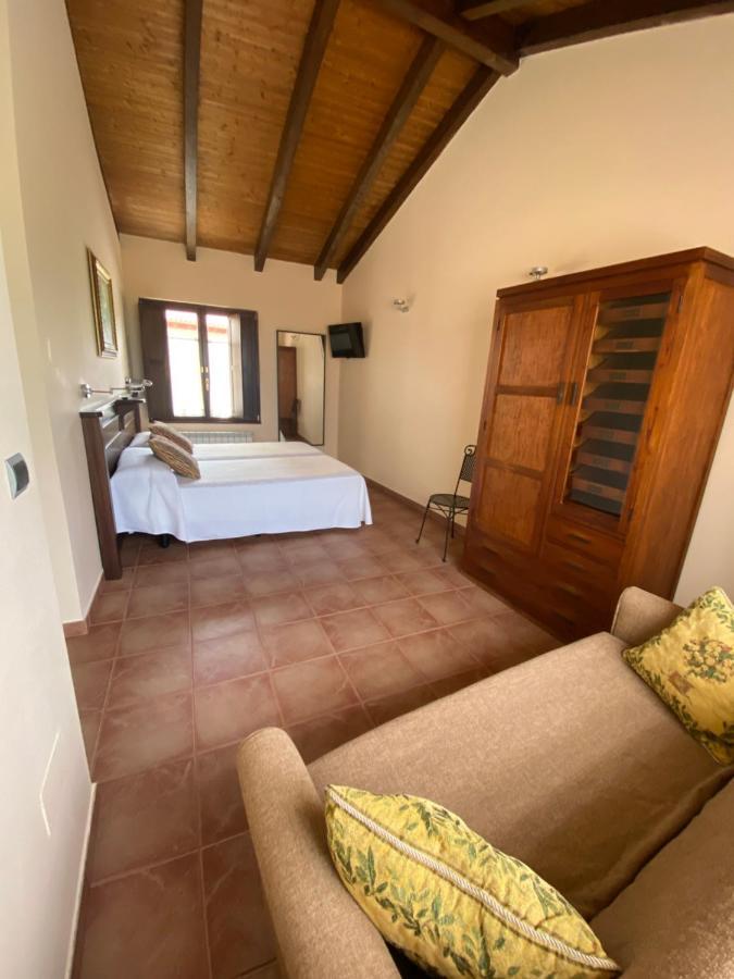 Hotel Rural Monasterio De Ara Mada Santa Colomba de las Arrimadas Extérieur photo